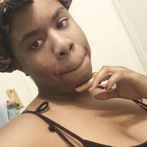 Meet your Posher, Danyale